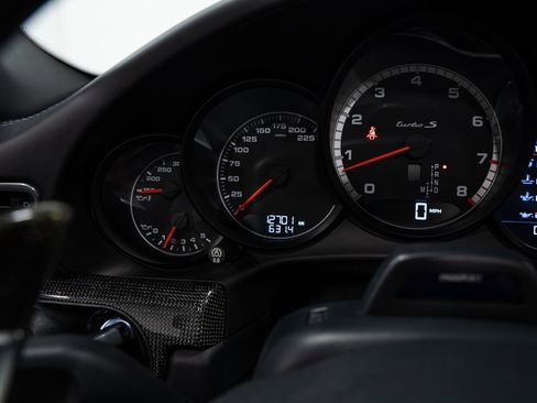 Used 2015 Porsche 911 Turbo S w/ High-end Infotainment Package image 47