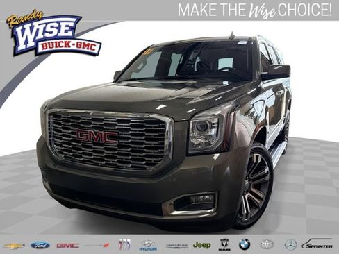 Used 2018 GMC Yukon Denali w/ Denali Ultimate Package AWD/4WD image 1