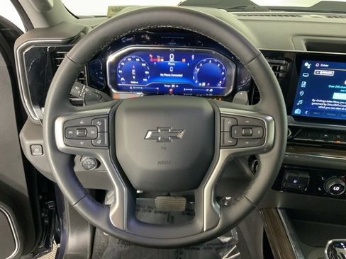 Used 2024 Chevrolet Silverado 1500 LT Trail Boss image 15