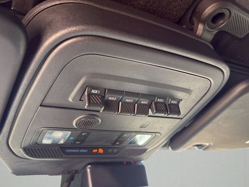 Used 2023 Ford Bronco Wildtrak AWD/4WD image 22