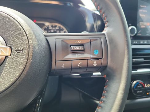 Used 2025 Nissan Pathfinder Rock Creek AWD/4WD image 24