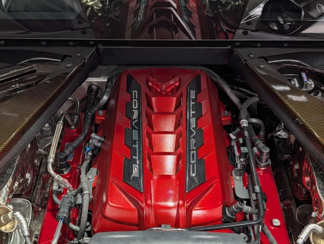 Used 2021 Chevrolet Corvette Stingray Preferred Cpe w/ Z51 Performance Package RWD image 17