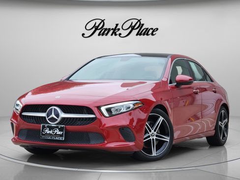 Certified 2020 Mercedes-Benz A 220 image 1