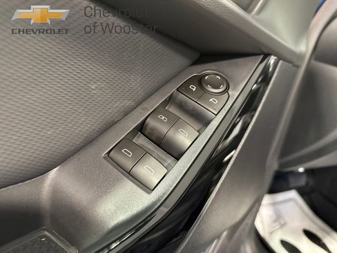 New 2026 Chevrolet Equinox LT w/ Convenience Package II image 9