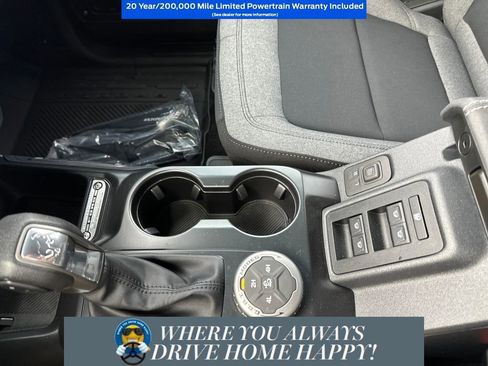 New 2025 Ford Bronco 4-Door image 18