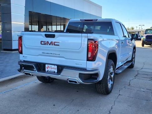 New 2026 GMC Sierra 1500 SLT w/ SLT Premium Plus Package AWD/4WD image 4