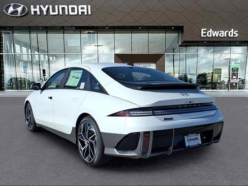 New 2025 Hyundai Ioniq 6 SEL image 6