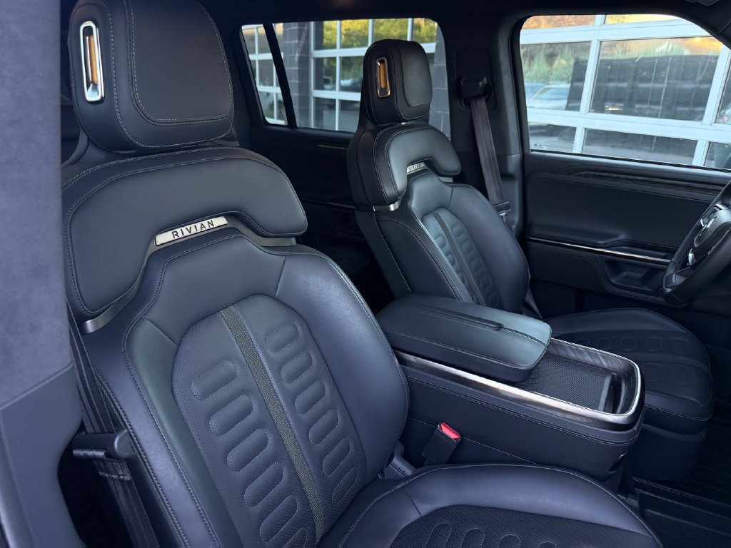 Used 2022 Rivian R1S Launch Edition Quad AWD/4WD image 54