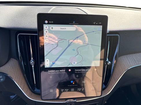 New 2026 Volvo XC60 B5 Plus w/ Protection Package Premier image 14