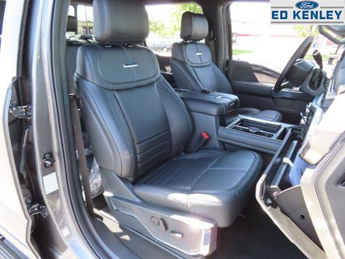 New 2025 Ford F350 Platinum w/ FX4 Off-Road Package image 34