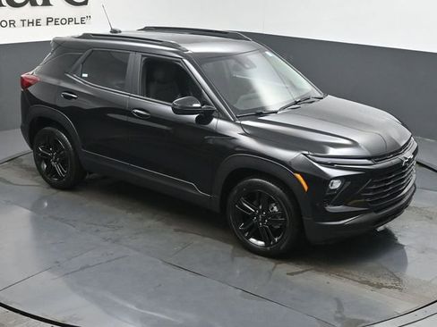 New 2026 Chevrolet TrailBlazer LT FWD image 26