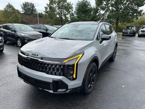 New 2026 Kia Sportage X-Line image 1