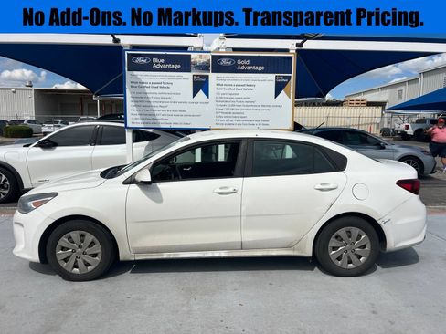 Used 2018 Kia Rio S FWD image 1