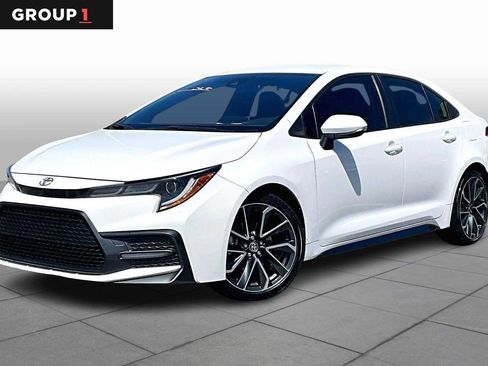 Used 2021 Toyota Corolla SE image 1