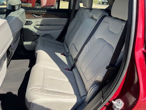 Used 2022 Jeep Grand Cherokee Summit w/ Adv Protech Group IV image 22