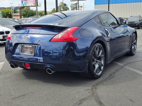 Used 2014 Nissan 370Z Coupe w/ Sport Package RWD image 5