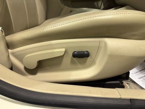 Used 2008 Chevrolet Impala LT w/ Luxury Edition Package image 25