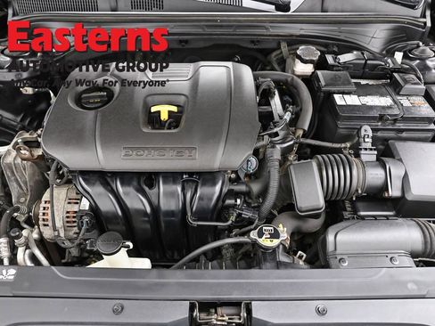 Used 2020 Kia Forte LXS FWD image 7