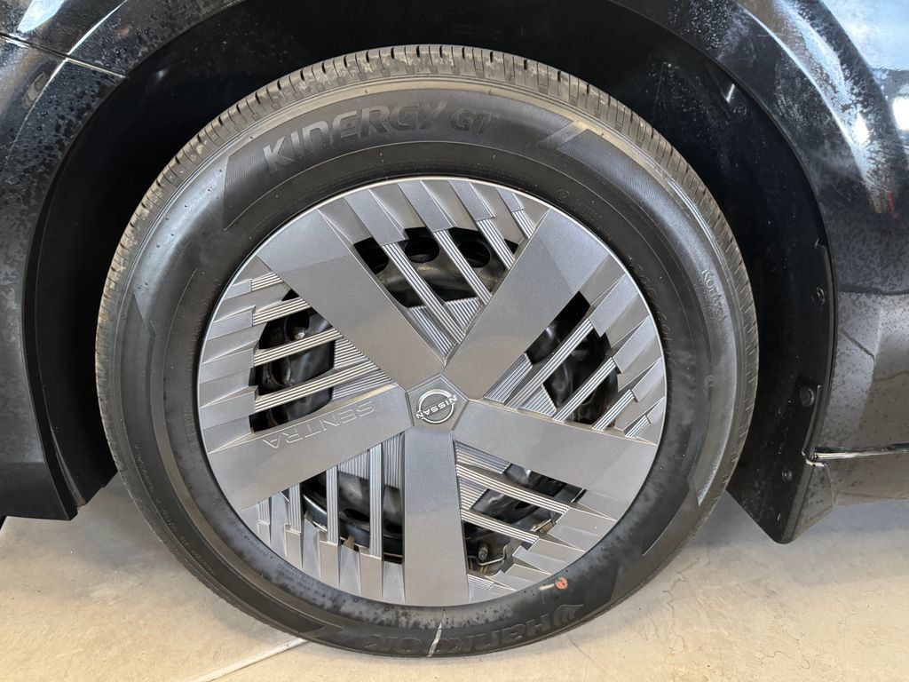 Used 2026 Nissan Sentra SV w/ Floor Mat Package FWD image 26
