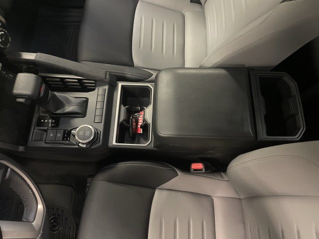 Used 2024 Toyota Tacoma TRD Sport AWD/4WD image 20