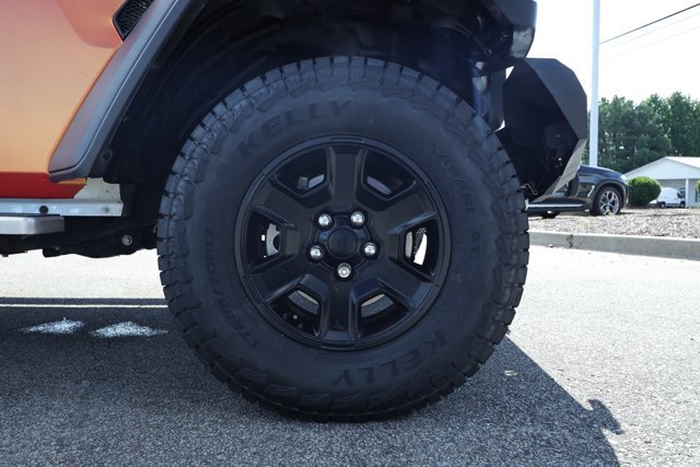 Used 2022 Jeep Gladiator Mojave w/ Cold Weather Group AWD/4WD image 5