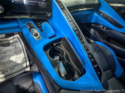 Used 2024 Chevrolet Corvette Stingray Premium Cpe w/ Z51 Performance Package image 24