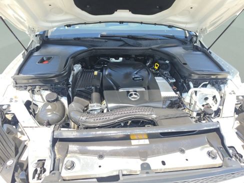 Used 2017 Mercedes-Benz GLC 300 image 9