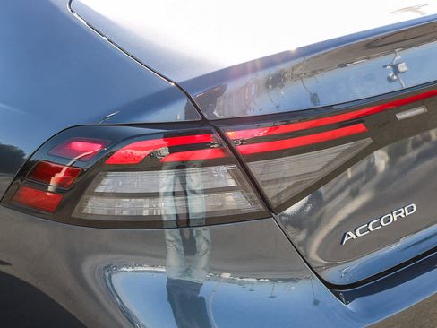 Certified 2025 Honda Accord LX image 6