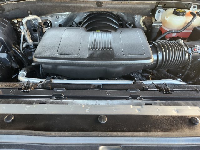 Used 2024 Chevrolet Silverado 1500 RST w/ Dark Appearance Package AWD/4WD image 31