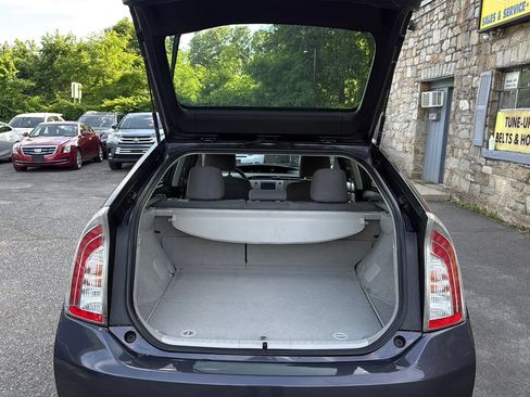Used 2013 Toyota Prius Two FWD image 31