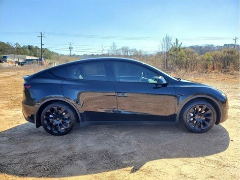 Used 2020 Tesla Model Y Long Range AWD/4WD image 8