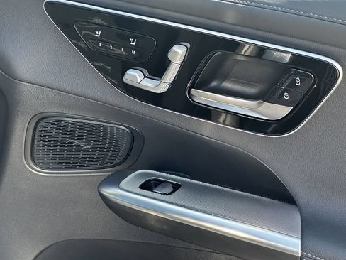 Certified 2026 Mercedes-Benz GLC 300 image 17