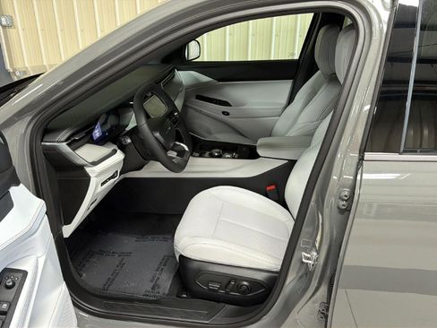 New 2026 Jeep Cherokee Limited image 13