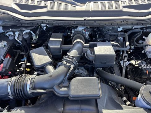 Used 2022 Ford F350 XL w/ Power Equipment Group image 11
