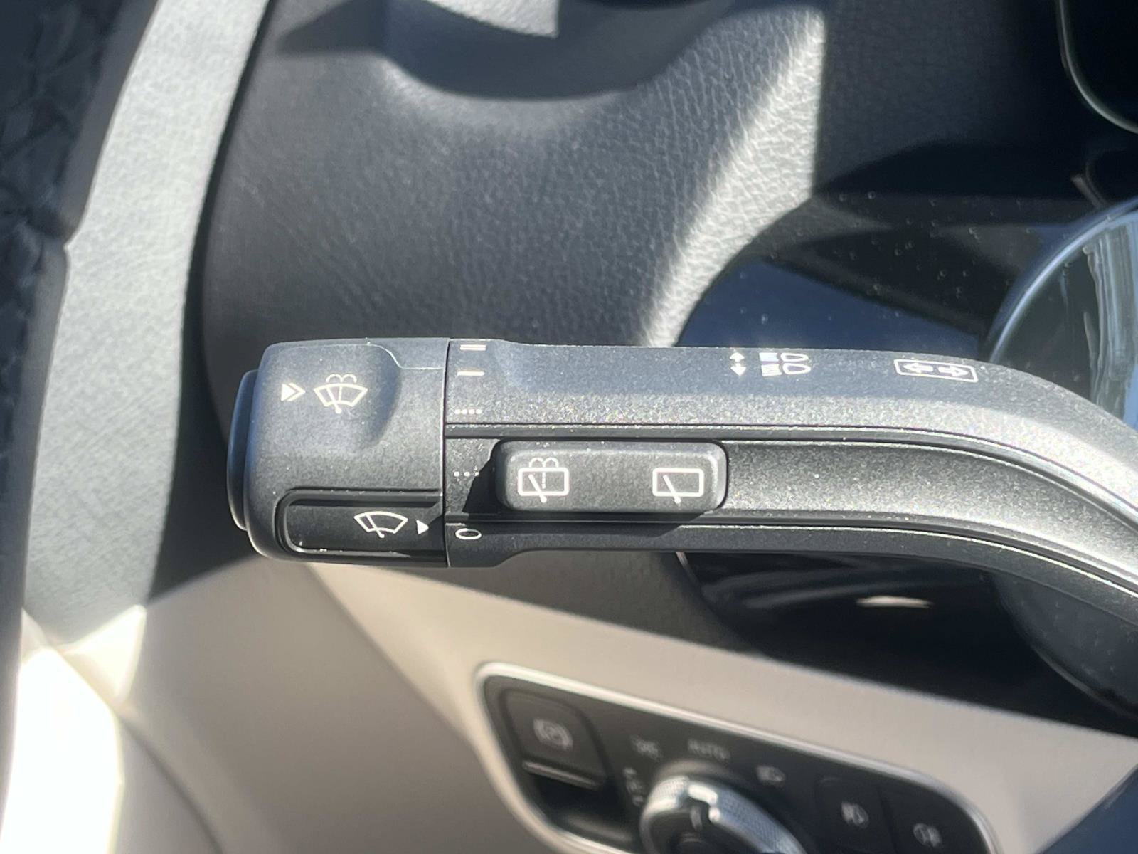 Used 2026 Mercedes-Benz GLA 250 4MATIC image 43