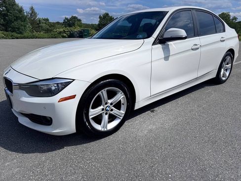 Used 2014 BMW 328d xDrive Sedan AWD/4WD image 3