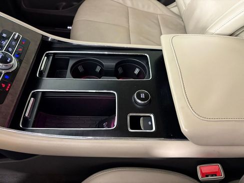 Used 2020 Lincoln Aviator Reserve w/ Elements Package Plus image 31