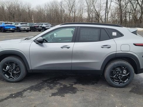 New 2026 Chevrolet Trax LT w/ Driver Confidence Package image 7