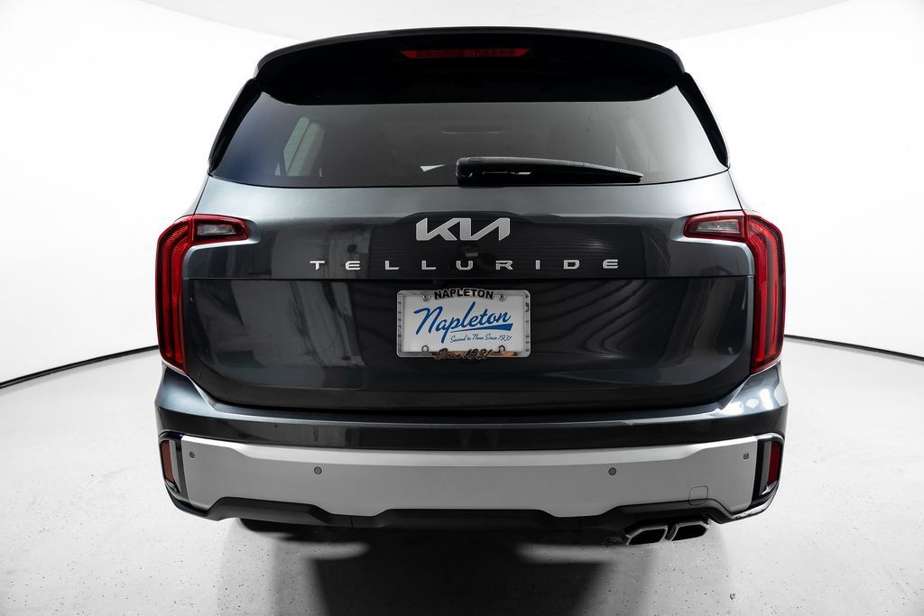 Used 2024 Kia Telluride S w/ S Sunroof Package FWD image 9