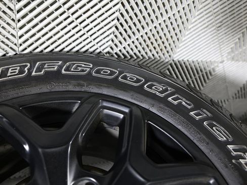 Used 2023 Ford Ranger Lariat w/ Equipment Group 501A High image 47