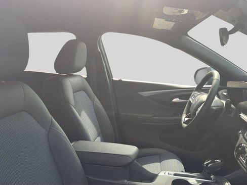 New 2026 Buick Envista Sport Touring w/ Convenience I Package FWD image 23