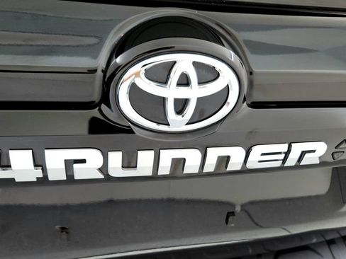 Certified 2023 Toyota 4Runner SR5 Premium w/ Moonroof Package AWD/4WD image 13
