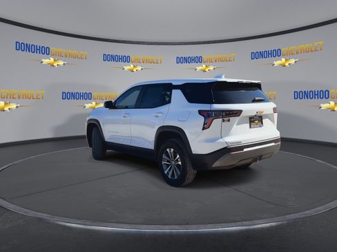 New 2026 Chevrolet Equinox LT image 6