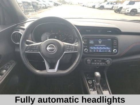 Used 2024 Nissan Kicks SR image 4