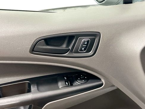 Used 2022 Ford Transit Connect XL image 16