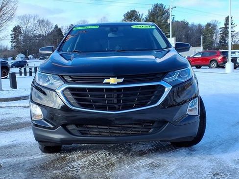 Used 2020 Chevrolet Equinox LT w/ Driver Convenience Package image 2
