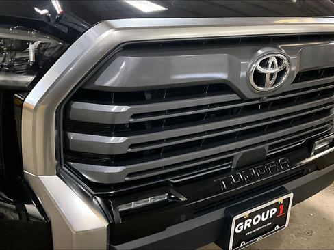 Used 2023 Toyota Tundra Limited image 29