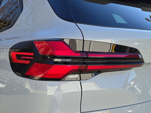 Used 2026 BMW X5 M Competition w/ Executive Package image 10