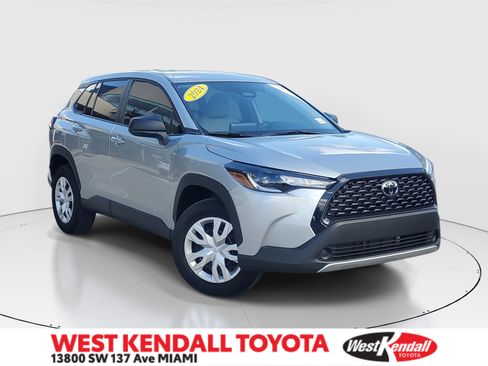 Used 2024 Toyota Corolla Cross L image 1
