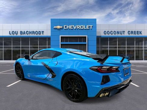 Used 2025 Chevrolet Corvette Stingray Preferred Cpe w/ 2LT RWD image 6